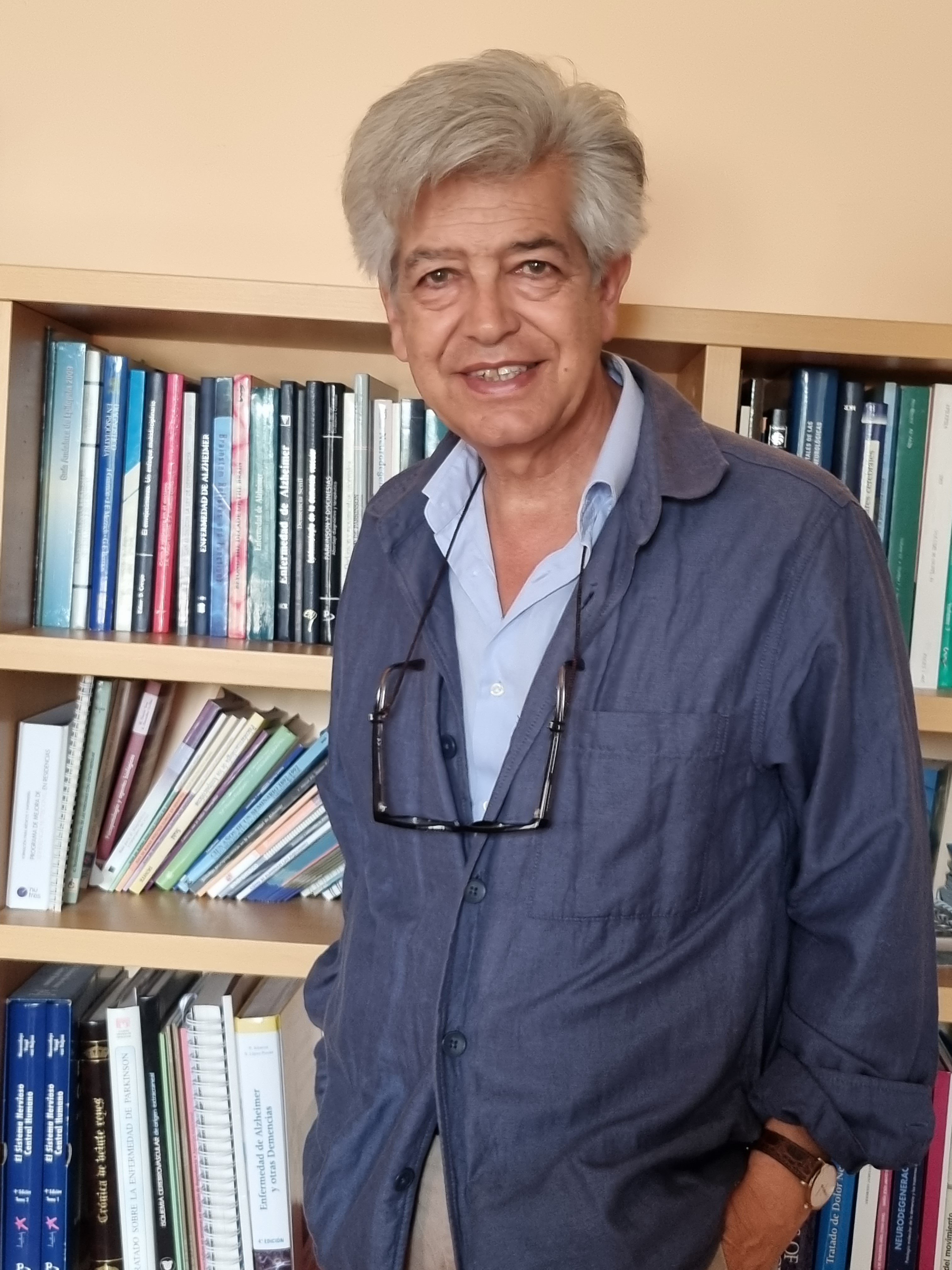 Dr. Mateo Díez